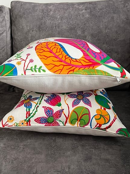 2st Kuddfodral/ Tyg Från Svenskt Tenn/ Josef Frank/ Teheran