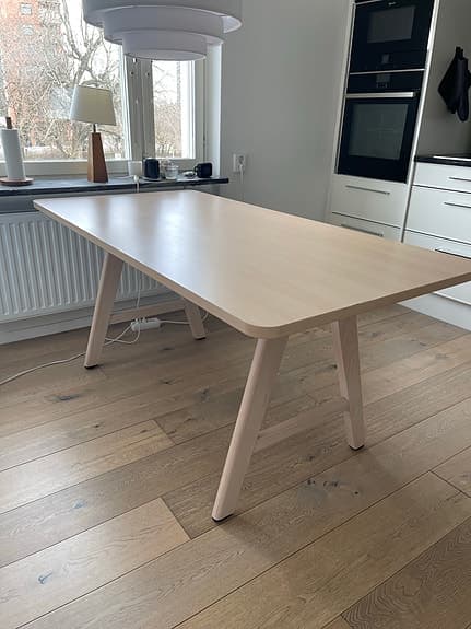Konferens-/matbord SA Möbler