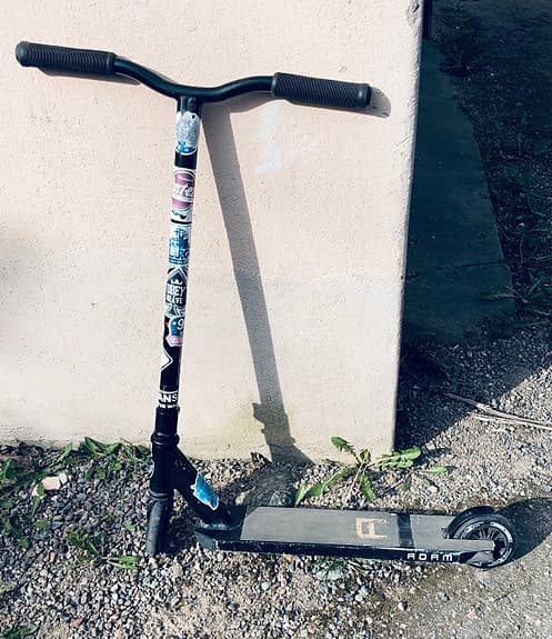 Kickspark trickmodell svart