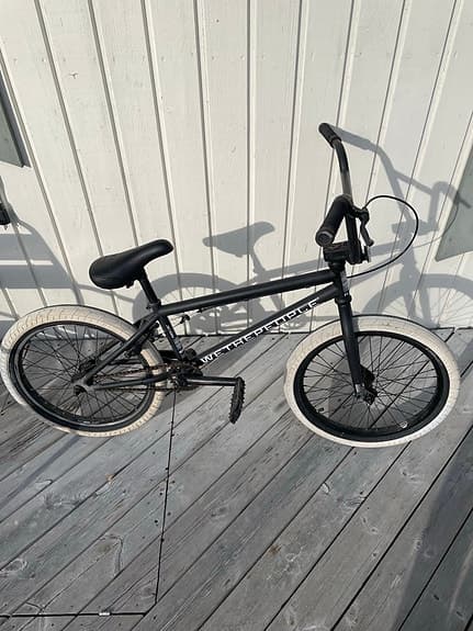 WETHEPEOPLE BMX Svart