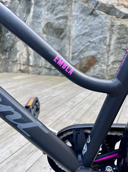 Crescent Embla barncykel 26" svart