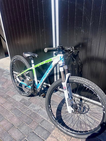 Lapierre dam cykel