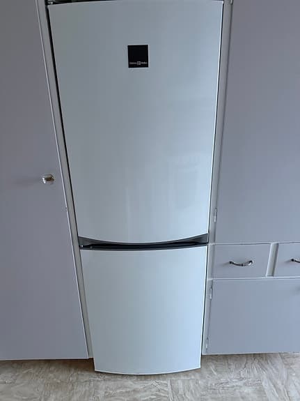 Elektro Helios kombiskåp kyl och frys vit
