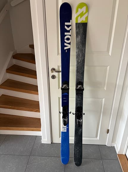 Völkl Alley 168 skidor med bindningar blå/vit