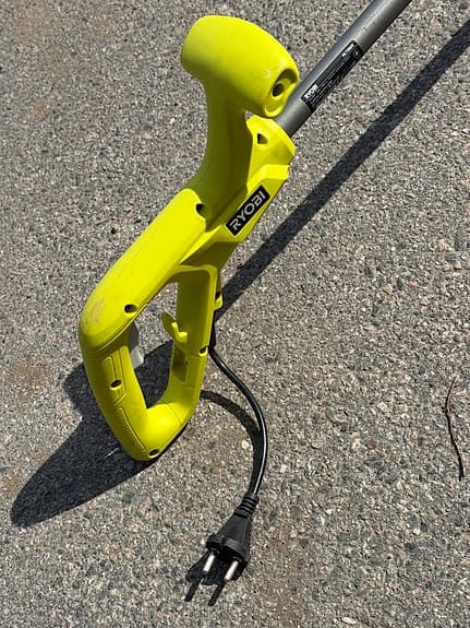 Ryobi grästrimmare eldriven