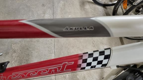 Crescent Åkulla hybridcykel 48 cm 28" kvinna