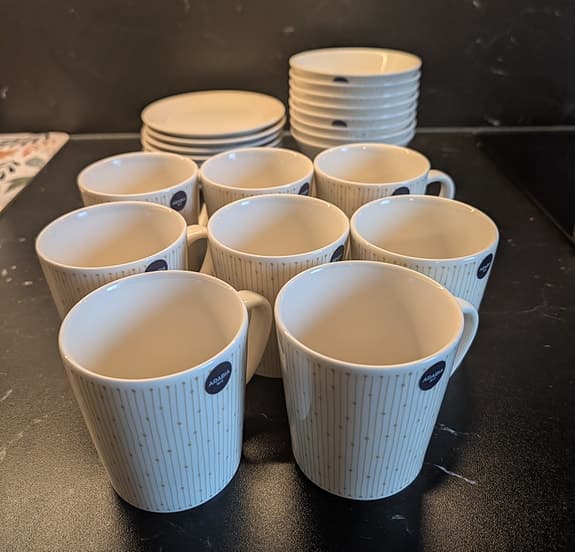 Arabia Mainio Sarastus Beige - Kopp, assiett, skål 8 st