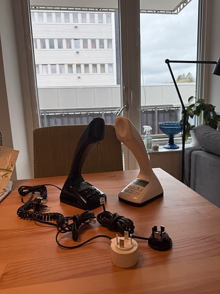 2st Telia Kobra Hemtelefoner. Inkl sladd