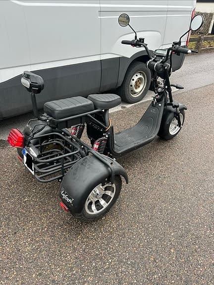 Elektrisk trehjulig scooter svart Shansu Electric Scooter 2021
