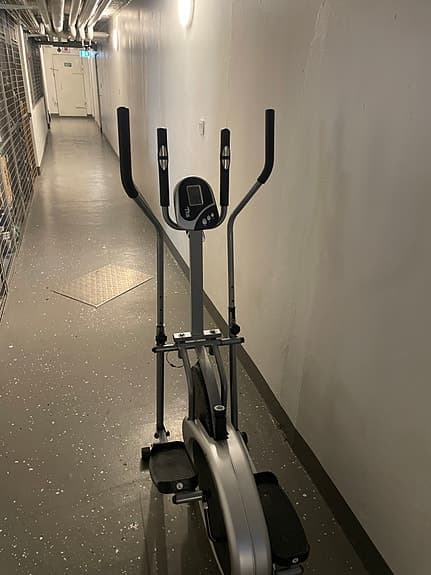 Crosstrainer säljes – mycket fint skick