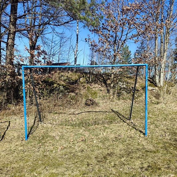 Stort fotbollsmål samt rebounder