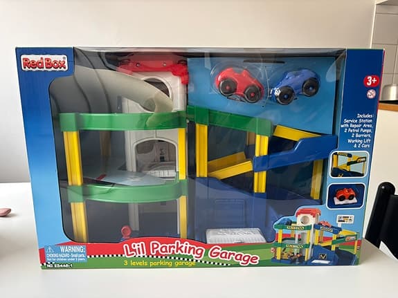 Helt nytt bil garage för små barn