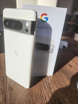 Google Pixel 8 pro i bra skick säljes
