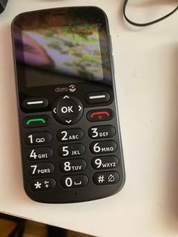 Doro 5861 4G mobiltelefon med trygghetsknapp