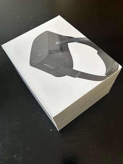 Pico G2 4K VR‑headset svart med handkontroll