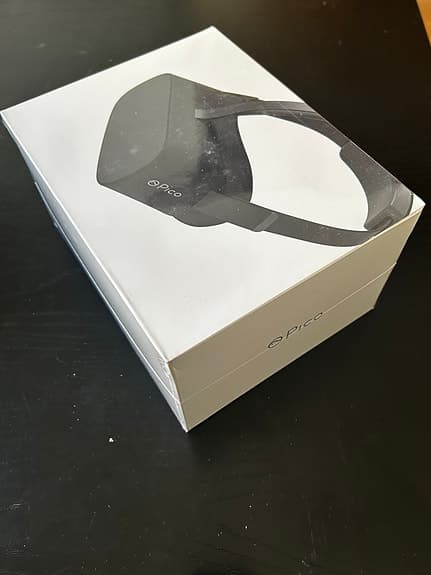 Pico G2 4K VR‑headset svart med handkontroll