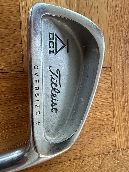 Titleist DCI oversize+ järnklubbor, Goldwin driver och Ping Pal 2 putter säljes
