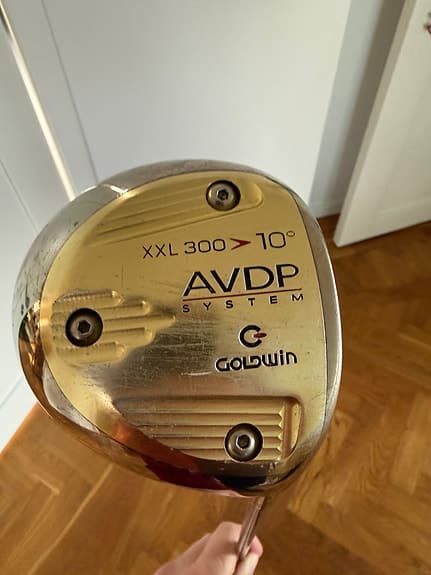 Titleist DCI oversize+ järnklubbor, Goldwin driver och Ping Pal 2 putter säljes