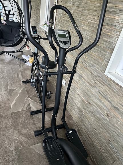 Epsilon crosstrainer svart orbitrak