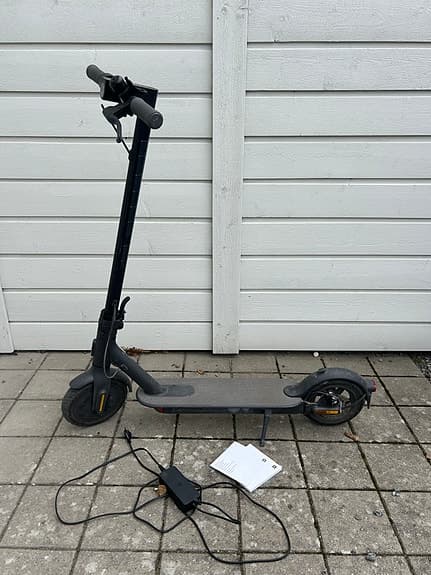 Xiaomi elsparkcykel svart