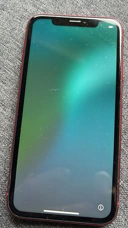 iPhone XR i bra skick säljas.