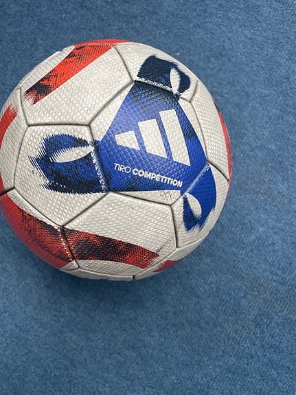 Adidas Tiro Competition fotboll storlek 5 vit röd blå