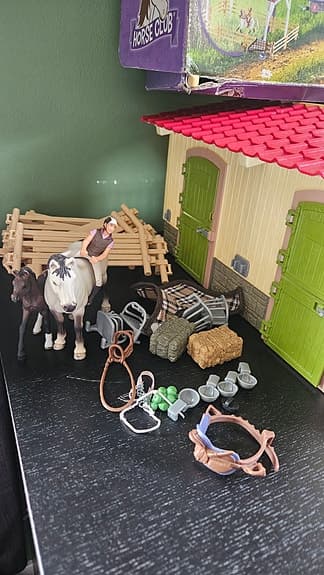 Schleich Horse Club hästgård och hästshow lekset