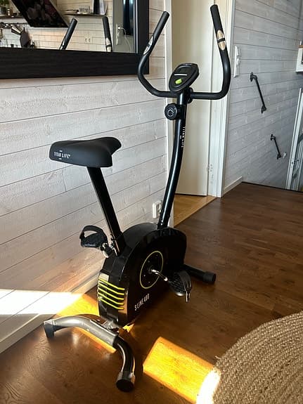 Titan life S Line 480 motionscykel svart