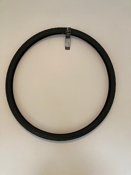 (Nr 207) Nokian hakkapeliitta dubbdäck till cykel.