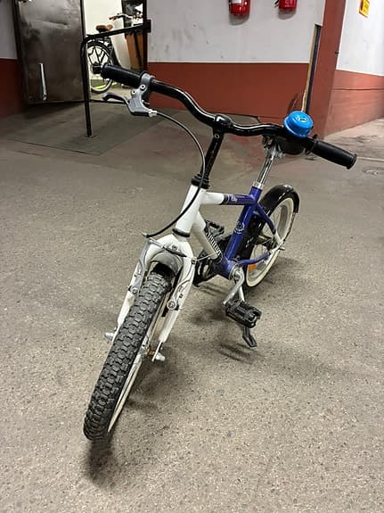 Svalan City barncykel 16" lila/vit