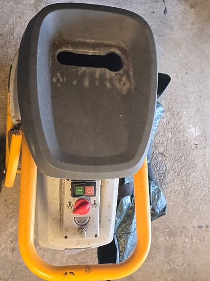 Trädgårdskvarn Ryobi RSH2455