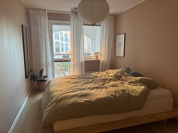 2 x IKEA mattresses 90x200 (can be used as 180 cm bed)