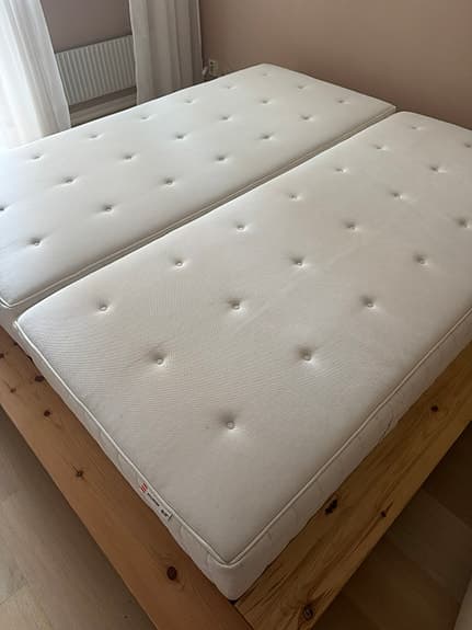 2 x IKEA mattresses 90x200 (can be used as 180 cm bed)