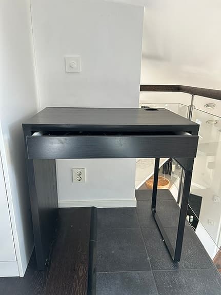 IKEA Micke skrivbord & Renberget skrivbordsstol i bra skick!