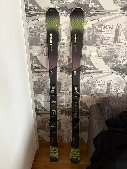 HEAD Super Joy skidor med bindningar – lättåkta pistskidor