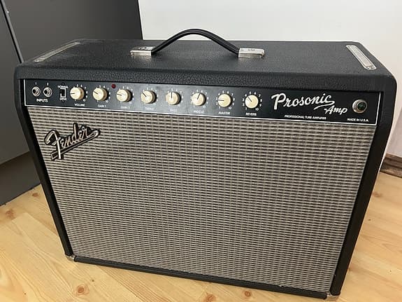 Fender Prosonic 2x10 - Grym Stärk