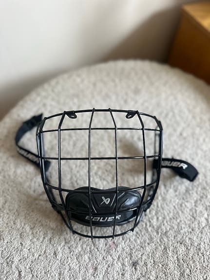 Bauer  hockeygaller svart small