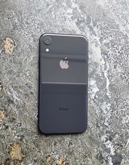 Superfin iPhone XR olåst