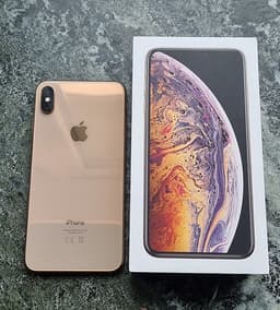 Superfin iPhone XS Max Olåst