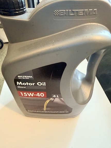 Biltema Motor Oil mineral motorolja 15W-40 4L