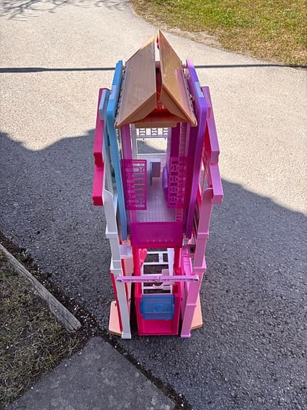 Barbie dockhus,malibu townhouse