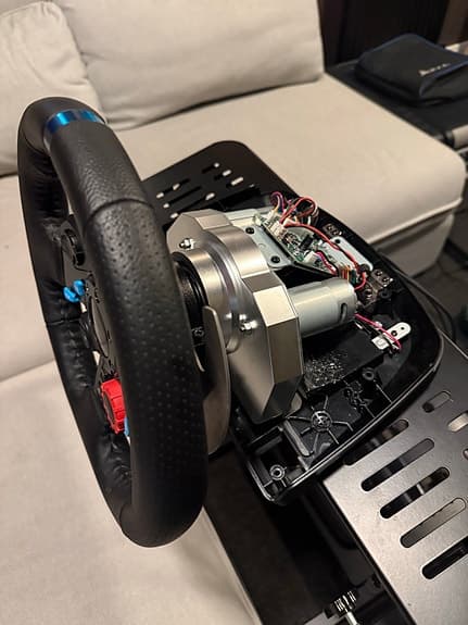 Logitech G29 med uppgraderingar + stativ + växelspak + pedalkit
