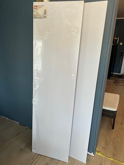 Hyllplan ggr 2 samt IKEA Bestå dörrar ggr 5