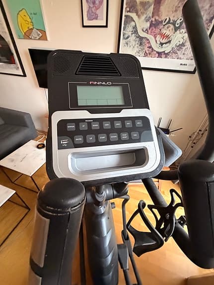 Finnlo Ellypsis ELLIPTICAL crosstrainer svart