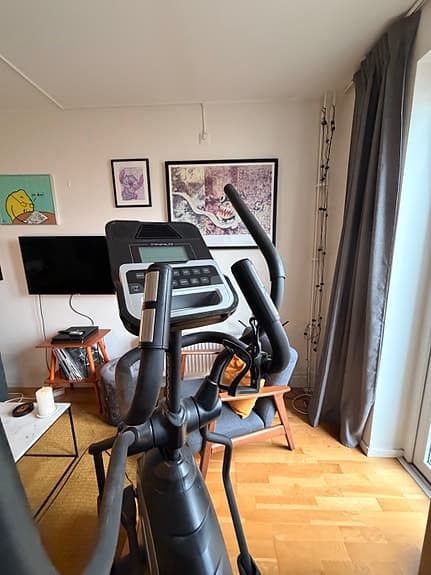 Finnlo Ellypsis ELLIPTICAL crosstrainer svart