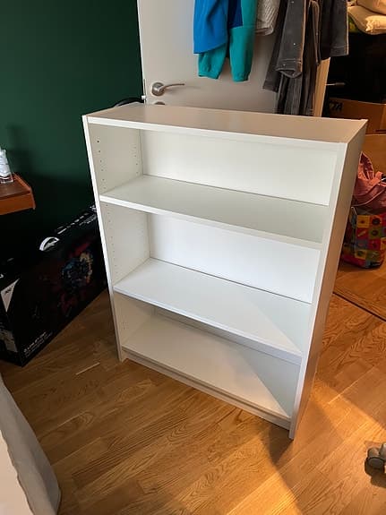 2 vita Billy bokhyllor