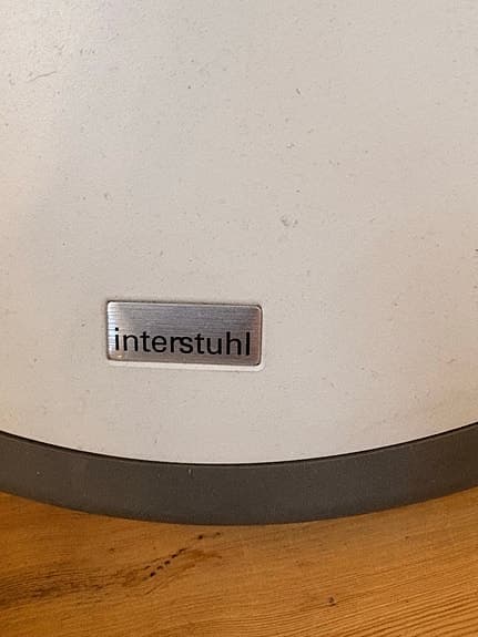 Pall UPis1 Gråvit från Interstuhl