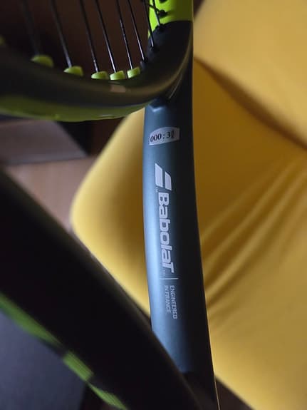 Babolat Pure Aero JR 25 tennsracket junior svart gul