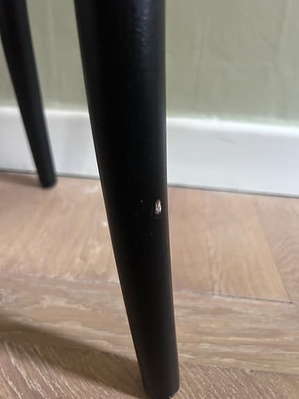 Ton No 60 pall – klassisk design i svart