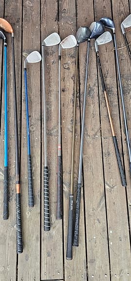 Golfklubbor blandade